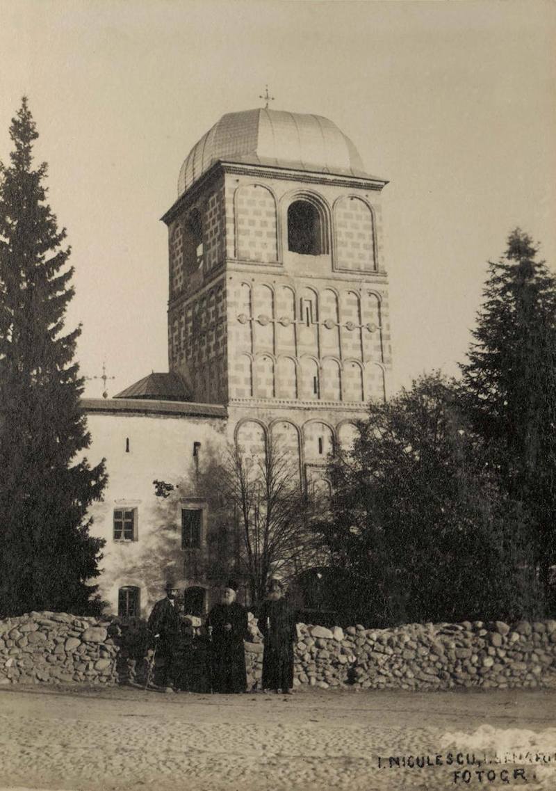 Nașterea unui simbol al Câmpulungului Mănăstirea Negru-Vodă
